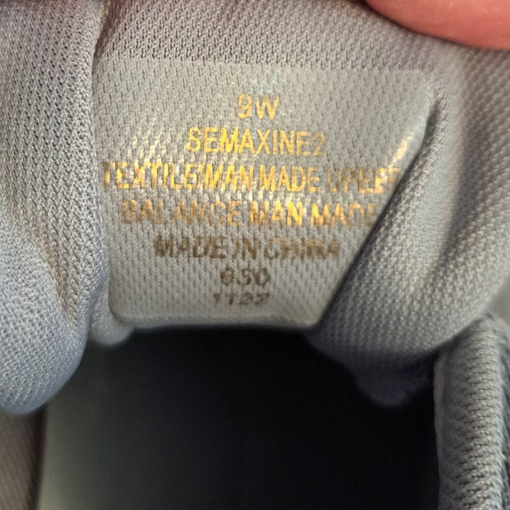 Easy Spirit Women's Maxine2 EMOVE Sneaker - Picture 2 of 9